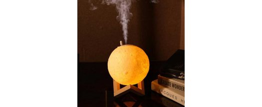 Нощна лампа и аромадифузер  в  3D формата на Луната снимка #2